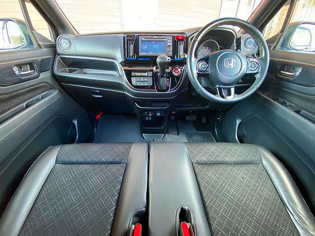 Honda N-WGN 2017-06 10347-1