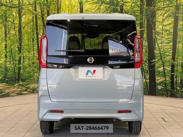 Nissan ROOX 2022-09 297951-15