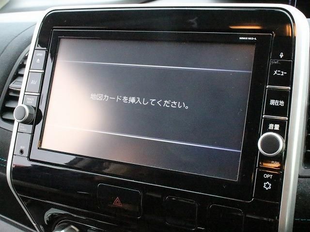 Nissan SERENA 2016-11 24158-1