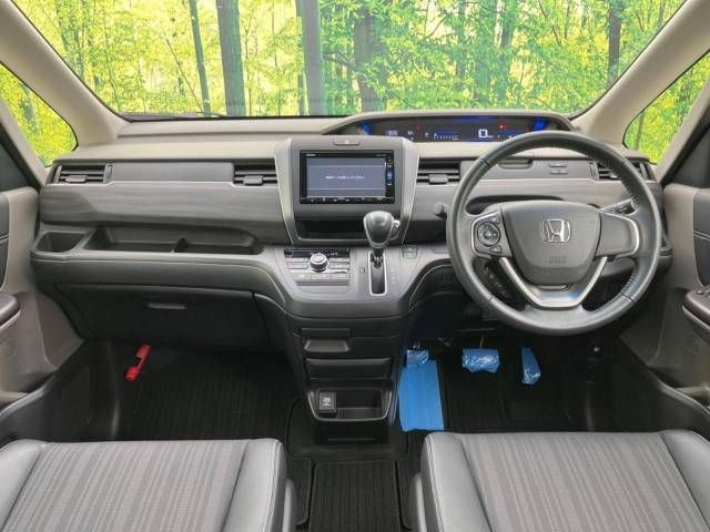 Honda FREED 2018-07 182512-1