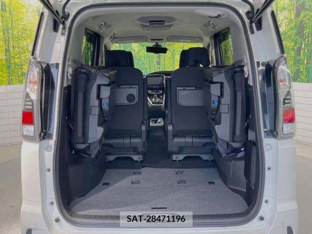 Nissan SERENA 2018-10 347094-11