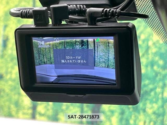 Nissan NOTE 2019-03 247824-7