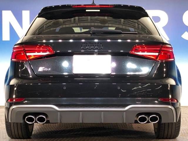 Audi S3 2019-02 27667-16