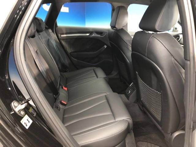 Audi S3 2019-02 27667-9