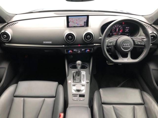 Audi S3 2019-02 27667-1