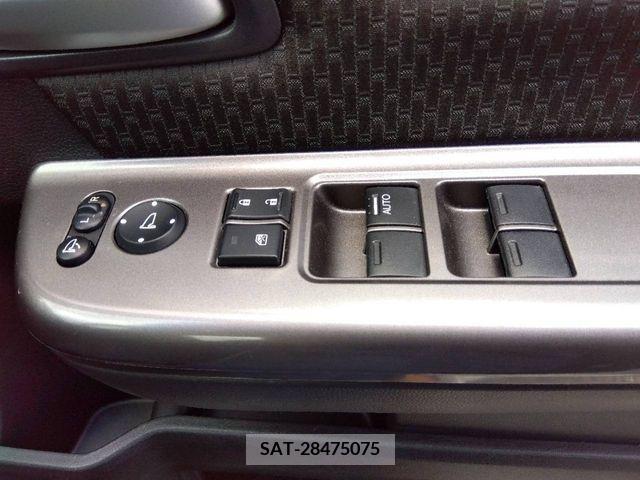 Honda e 2021-05 332221-6