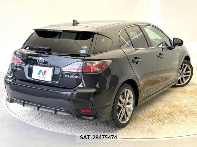 Lexus CT 2017-08 353906-15