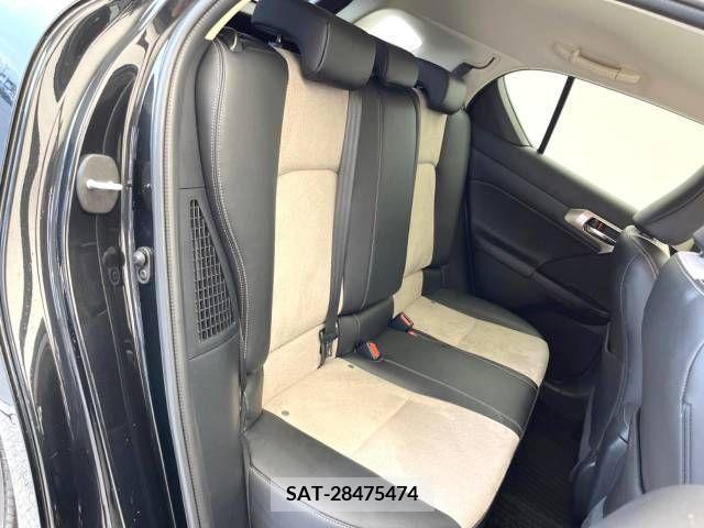 Lexus CT 2017-08 353906-10
