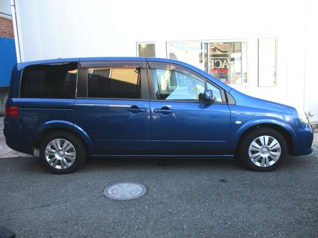 Nissan LAFESTA 2012-10 5567-8
