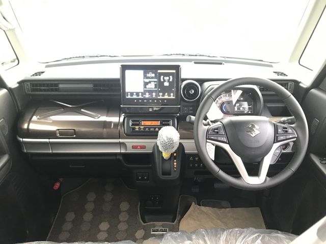 Suzuki SPACIA 2023-06 12745-1