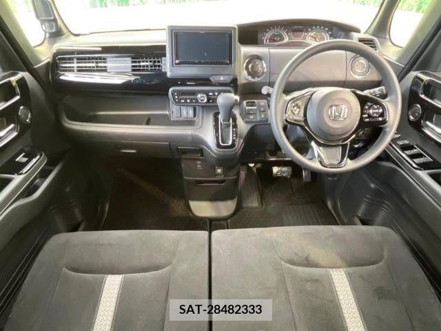 Honda N BOX CUSTOM 2023-06 307439-1