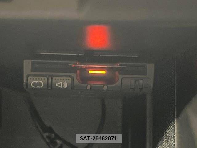 Nissan JUKE 2012-02 342203-5