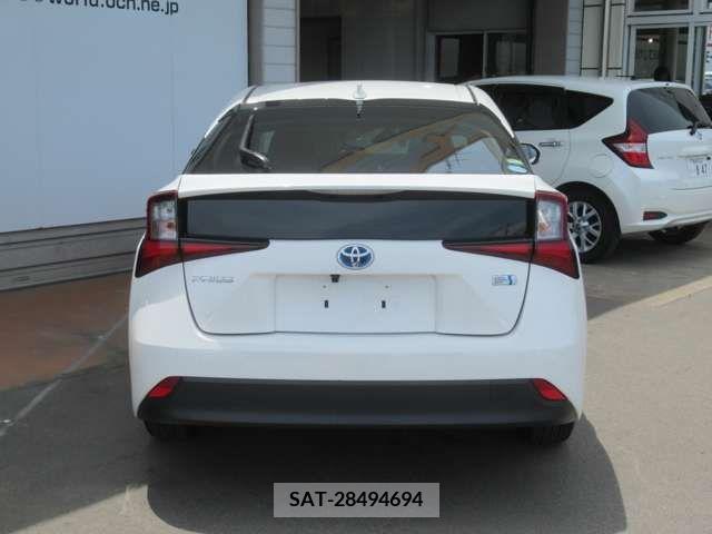 Toyota PRIUS 2019-05 322544-17