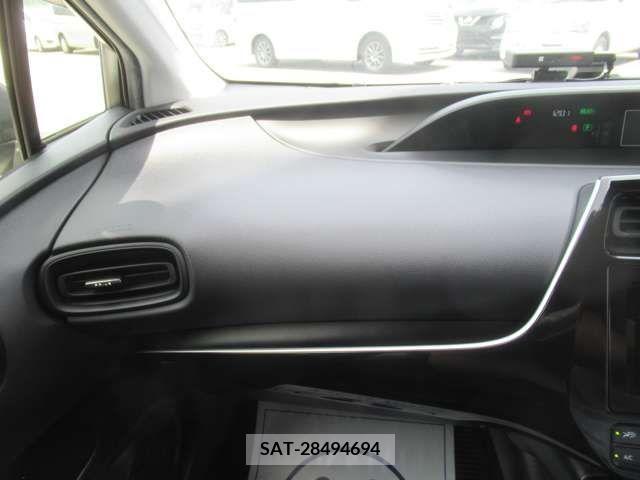Toyota PRIUS 2019-05 322544-4