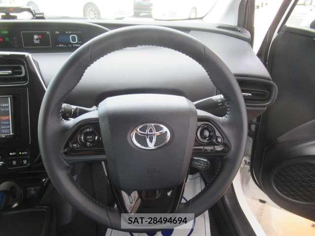 Toyota PRIUS 2019-05 322544-3