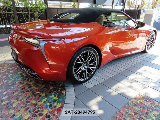 Lexus LC 2020-12 211820-11