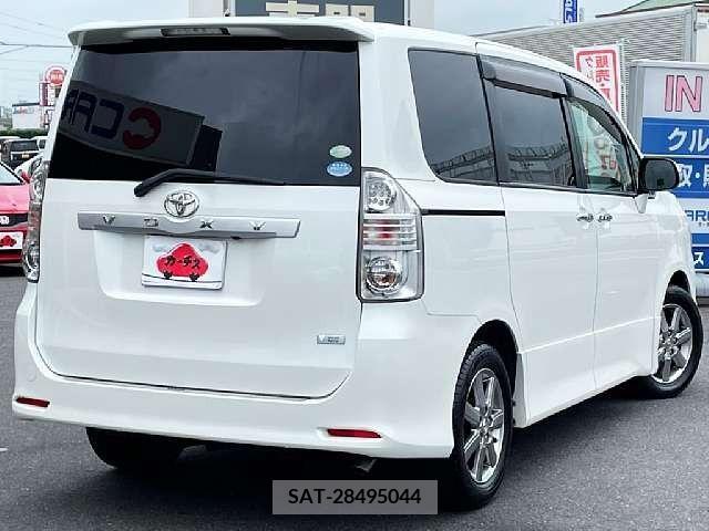 Toyota VOXY 2009-07 382145-2