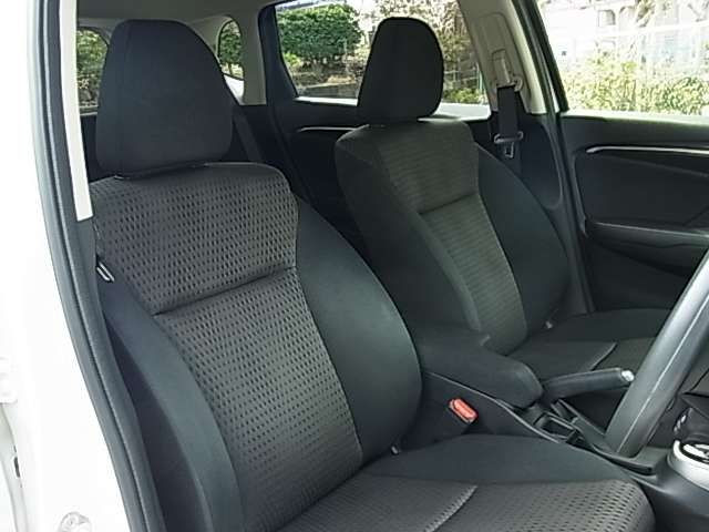 Honda FIT 2017-11 1424-14