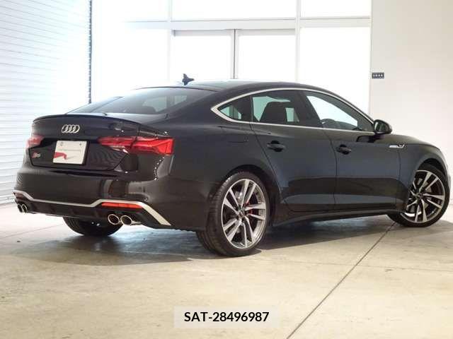 Audi S5 2021-09 317942-1