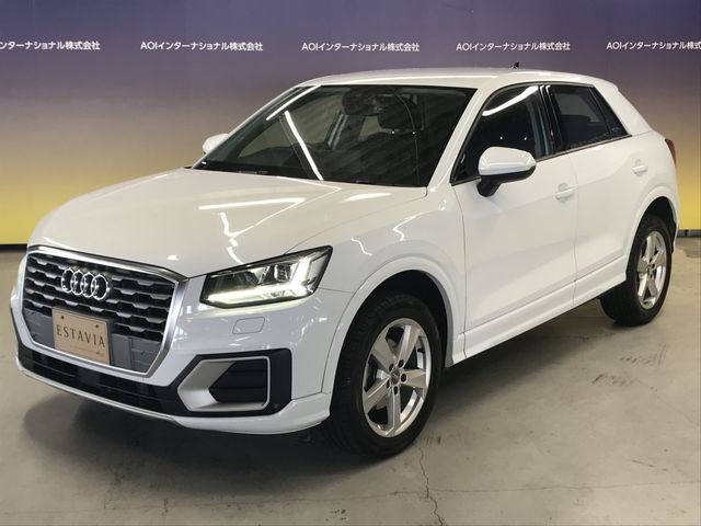 Audi Q2 2019-10 6953-4