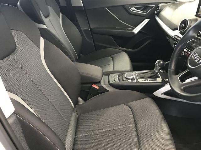 Audi Q2 2019-10 6953-10