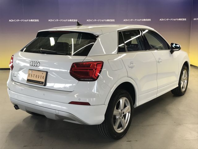 Audi Q2 2019-10 6953-9