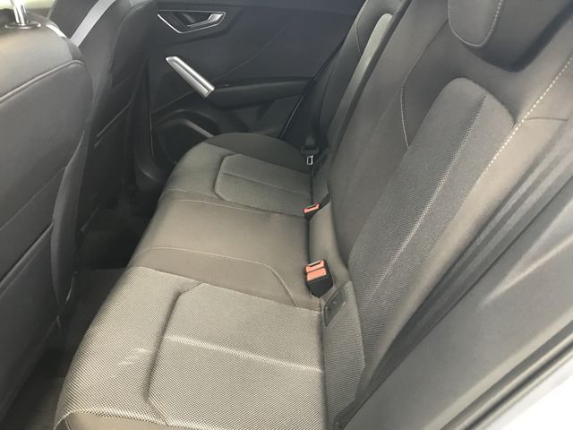 Audi Q2 2019-10 6953-13