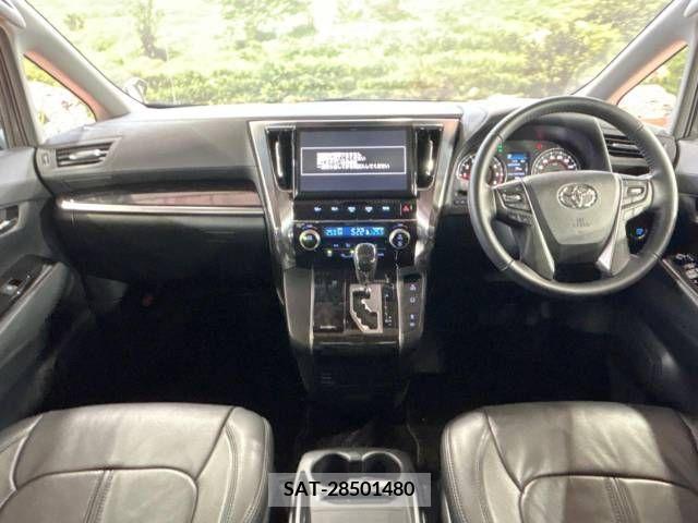Toyota ALPHARD 2018-08 216804-1