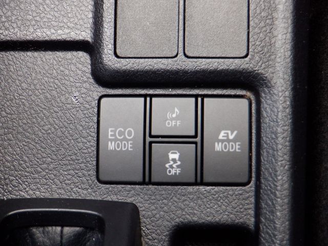 Toyota COROLLA AXIO 2018-10 10776-10