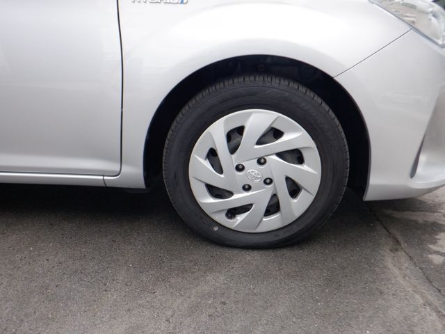 Toyota COROLLA AXIO 2018-10 10776-18