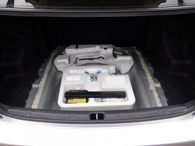 Toyota COROLLA AXIO 2018-10 10776-24