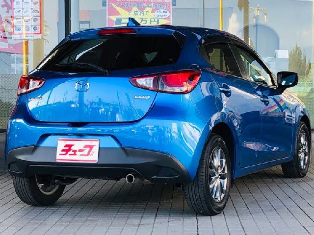Mazda DEMIO 2018-11 8339-2