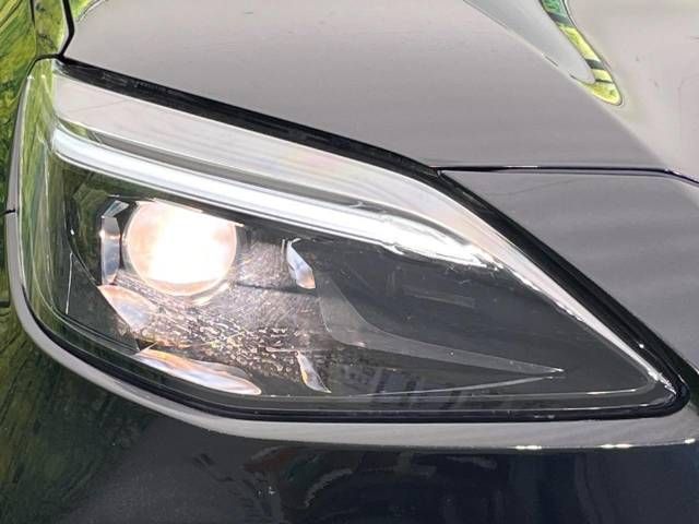 Toyota YARIS CROSS 2023-03 195287-12