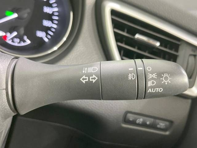 Nissan X-TRAIL 2015-12 5483-7