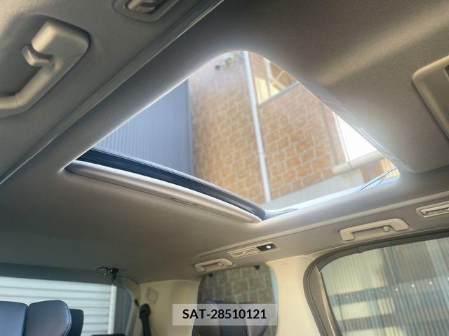 Toyota ALPHARD 2022-09 299566-29
