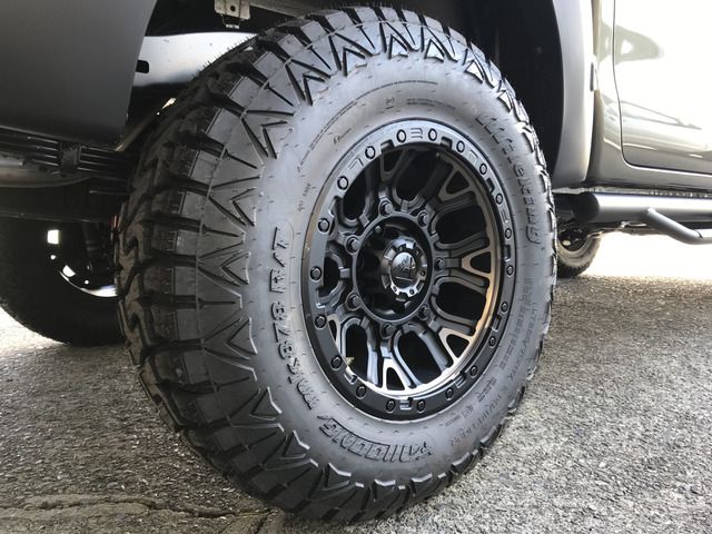 Toyota HILUX 2021-06 20507-16