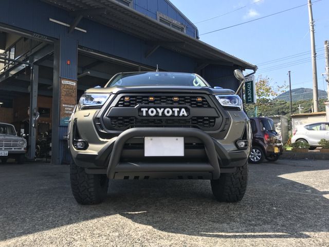 Toyota HILUX 2021-06 20507-1