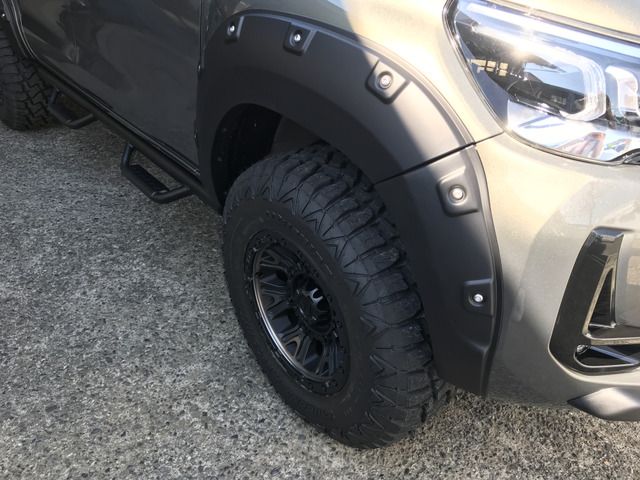 Toyota HILUX 2021-06 20507-11