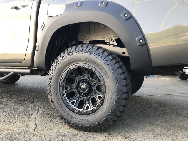 Toyota HILUX 2021-06 20507-17