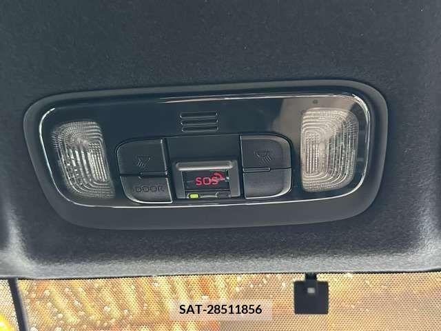 Toyota YARIS 2022-10 340887-19