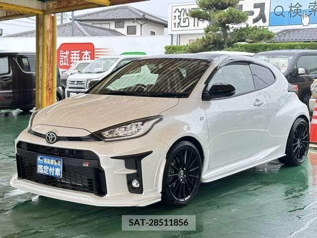 Toyota YARIS 2022-10 340887-2