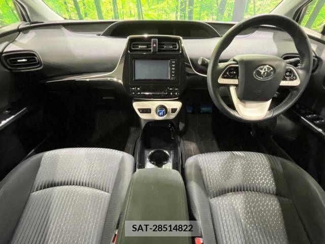 Toyota PRIUS 2017-11 218905-1