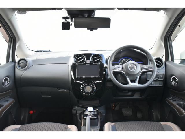 Nissan NOTE 2018-09 185014-2