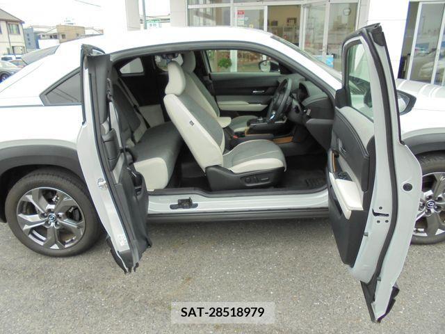 Mazda MX-30 2021-01 278423-11