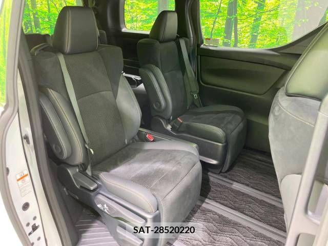Toyota ALPHARD 2022-04 355461-10