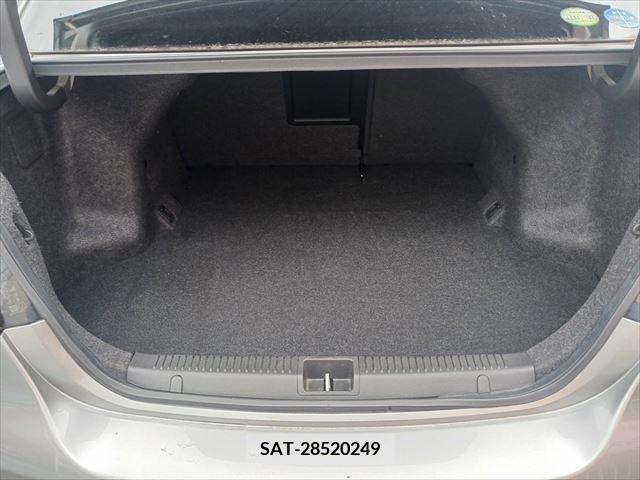 Suzuki KIZASHI 2011-01 340737-8