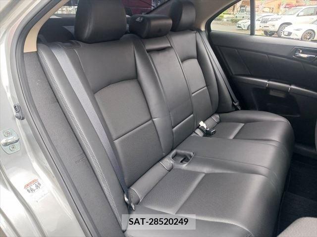 Suzuki KIZASHI 2011-01 340737-7