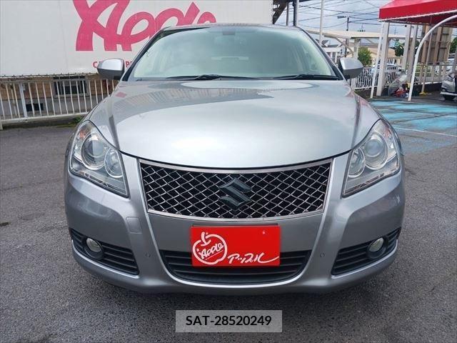 Suzuki KIZASHI 2011-01 340737-12