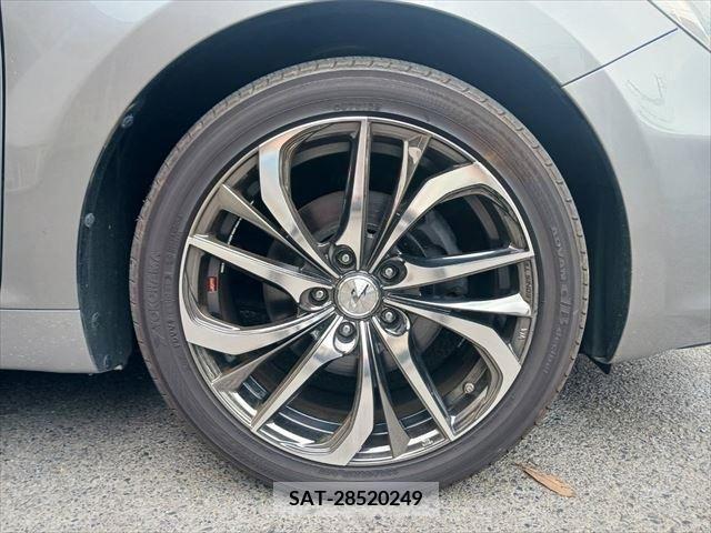 Suzuki KIZASHI 2011-01 340737-11