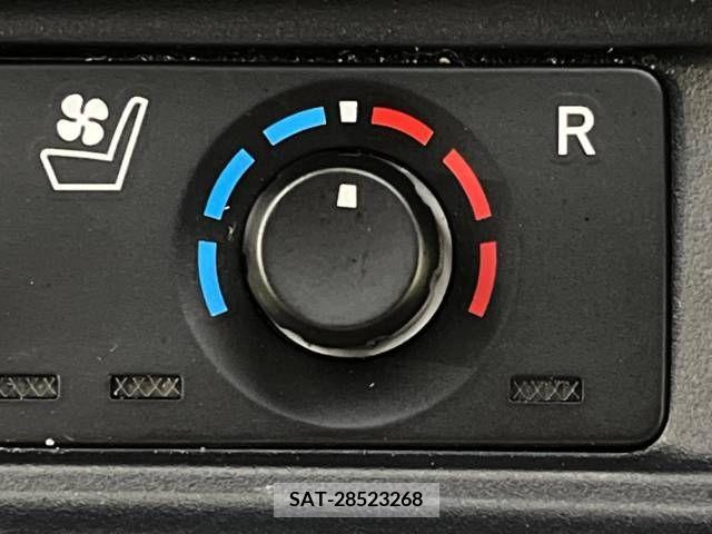 Toyota ALPHARD 2021-10 299623-7